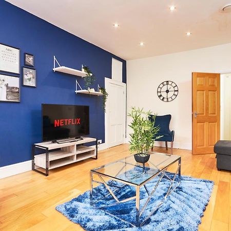 شقة The Stunning Duplex Gem In The Heart Of باث المظهر الخارجي الصورة